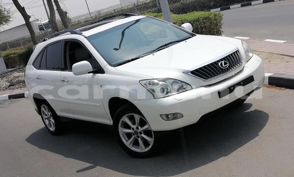 Acheter Occasion Voiture Lexus RX 350 Blanc à Brazzaville, Commune de Brazzaville Acheter Occasion Voiture Lexus RX 350 Blanc à Brazzaville, Commune de Brazzaville