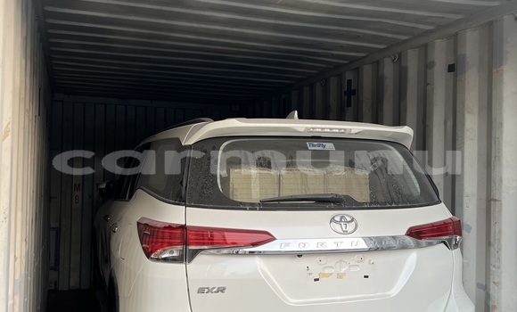 Buy Used Toyota Fortuner White Car in Brazzaville in Municipality of Brazzaville Buy Used Toyota Fortuner White Car in Brazzaville in Municipality of Brazzaville
