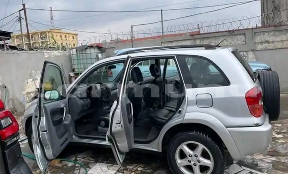 Buy Used Toyota RAV4 Other Car in Brazzaville in Municipality of Brazzaville Buy Used Toyota RAV4 Other Car in Brazzaville in Municipality of Brazzaville