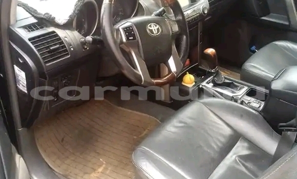 Acheter Occasion Voiture Toyota Prado Noir à Brazzaville, Commune de Brazzaville Acheter Occasion Voiture Toyota Prado Noir à Brazzaville, Commune de Brazzaville