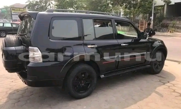 Acheter Occasion Voiture Mitsubishi Pajero Noir à Brazzaville, Commune de Brazzaville Acheter Occasion Voiture Mitsubishi Pajero Noir à Brazzaville, Commune de Brazzaville