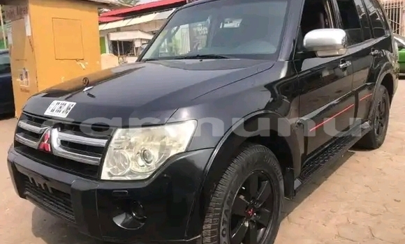 Acheter Occasion Voiture Mitsubishi Pajero Noir à Brazzaville, Commune de Brazzaville Acheter Occasion Voiture Mitsubishi Pajero Noir à Brazzaville, Commune de Brazzaville