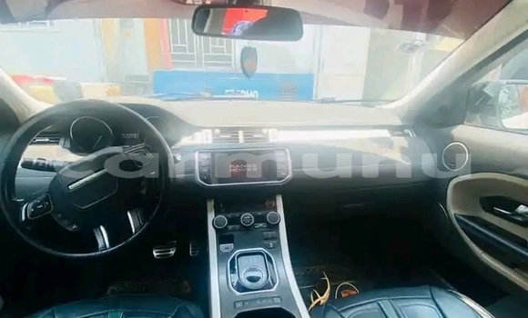 Acheter Occasion Voiture Range Rover Evoque Blanc à Brazzaville, Commune de Brazzaville