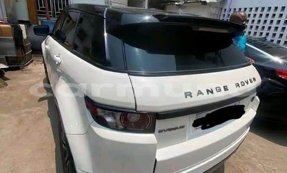 Acheter Occasion Voiture Range Rover Evoque Blanc à Brazzaville, Commune de Brazzaville Acheter Occasion Voiture Range Rover Evoque Blanc à Brazzaville, Commune de Brazzaville