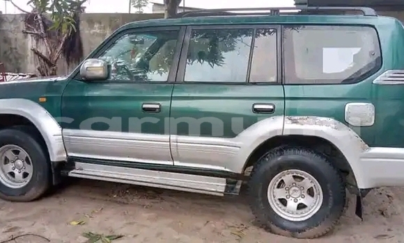 Buy Used Toyota Prado Green Car in Black Point in Kouilou region Buy Used Toyota Prado Green Car in Black Point in Kouilou region