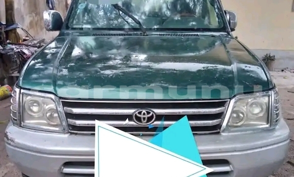 Buy Used Toyota Prado Green Car in Black Point in Kouilou region Buy Used Toyota Prado Green Car in Black Point in Kouilou region