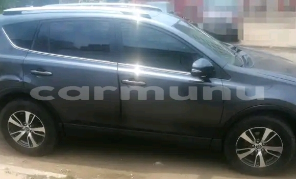 Buy Used Toyota RAV4 Black Car in Black Point in Kouilou region Buy Used Toyota RAV4 Black Car in Black Point in Kouilou region