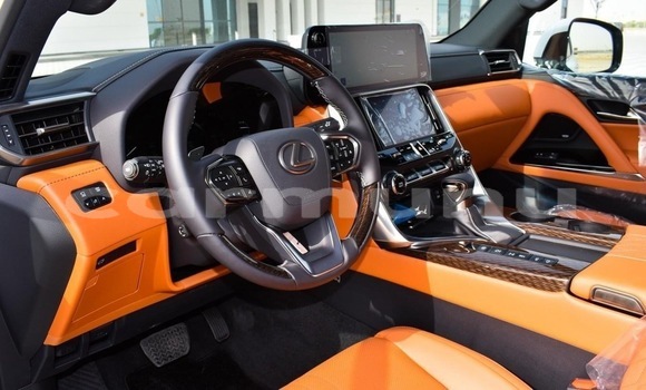 Acheter Neuf Voiture Lexus LX Blanc à Pointe–Noire, Région du Kouilou Acheter Neuf Voiture Lexus LX Blanc à Pointe–Noire, Région du Kouilou