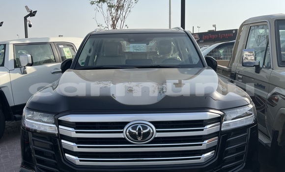 Acheter Neuf Voiture Toyota Land Cruiser Noir à Pointe–Noire, Région du Kouilou Acheter Neuf Voiture Toyota Land Cruiser Noir à Pointe–Noire, Région du Kouilou