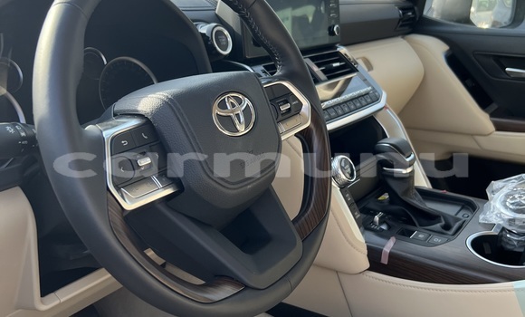 Acheter Neuf Voiture Toyota Land Cruiser Noir à Pointe–Noire, Région du Kouilou Acheter Neuf Voiture Toyota Land Cruiser Noir à Pointe–Noire, Région du Kouilou
