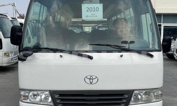 Acheter Occasion Voiture Toyota Coaster Blanc à Brazzaville, Commune de Brazzaville Acheter Occasion Voiture Toyota Coaster Blanc à Brazzaville, Commune de Brazzaville