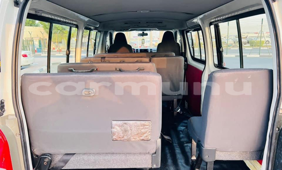 Acheter Occasion Voiture Toyota Hiace Blanc à Brazzaville, Commune de Brazzaville Acheter Occasion Voiture Toyota Hiace Blanc à Brazzaville, Commune de Brazzaville