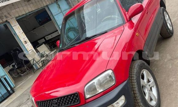 Acheter Occasion Voiture Toyota RAV4 Rouge à Brazzaville, Commune de Brazzaville Acheter Occasion Voiture Toyota RAV4 Rouge à Brazzaville, Commune de Brazzaville