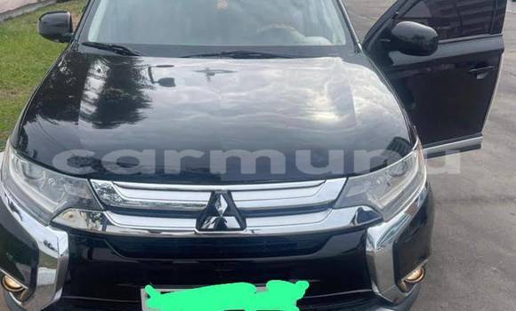 Acheter Occasion Voiture Mitsubishi Pajero Noir à Brazzaville, Commune de Brazzaville Acheter Occasion Voiture Mitsubishi Pajero Noir à Brazzaville, Commune de Brazzaville