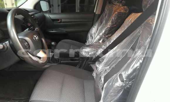 Acheter Occasion Voiture Toyota Hiluxe VIGO Blanc à Brazzaville, Commune de Brazzaville Acheter Occasion Voiture Toyota Hiluxe VIGO Blanc à Brazzaville, Commune de Brazzaville