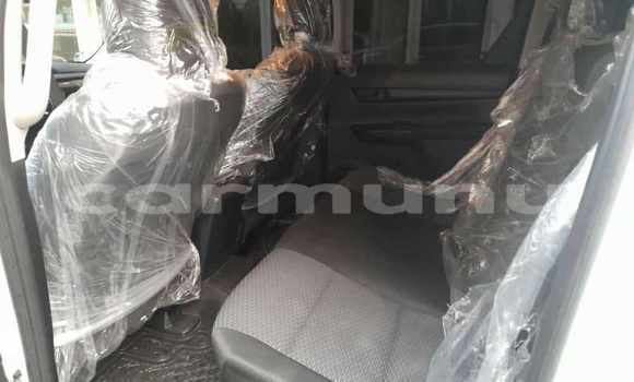 Acheter Occasion Voiture Toyota Hiluxe VIGO Blanc à Brazzaville, Commune de Brazzaville Acheter Occasion Voiture Toyota Hiluxe VIGO Blanc à Brazzaville, Commune de Brazzaville