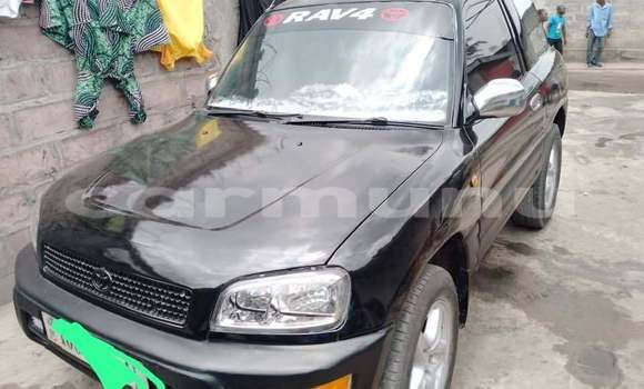Acheter Occasion Voiture Toyota RAV4 Noir à Brazzaville, Commune de Brazzaville Acheter Occasion Voiture Toyota RAV4 Noir à Brazzaville, Commune de Brazzaville