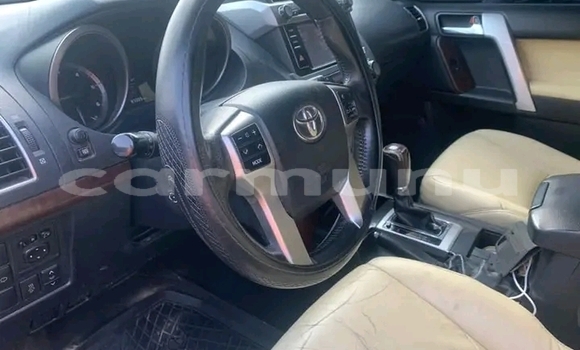 Acheter Occasion Voiture Toyota Prado Noir à Brazzaville, Commune de Brazzaville Acheter Occasion Voiture Toyota Prado Noir à Brazzaville, Commune de Brazzaville