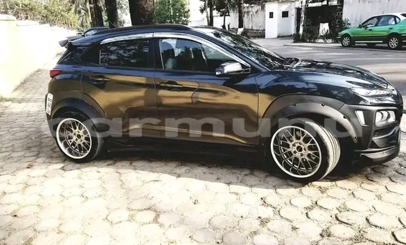 Acheter Occasion Voiture Hyundai Kona Noir à Brazzaville, Commune de Brazzaville Acheter Occasion Voiture Hyundai Kona Noir à Brazzaville, Commune de Brazzaville