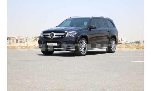 Acheter Import Voiture Mercedes-Benz 190 Noir à Import - Dubai, Région de la Bouenza