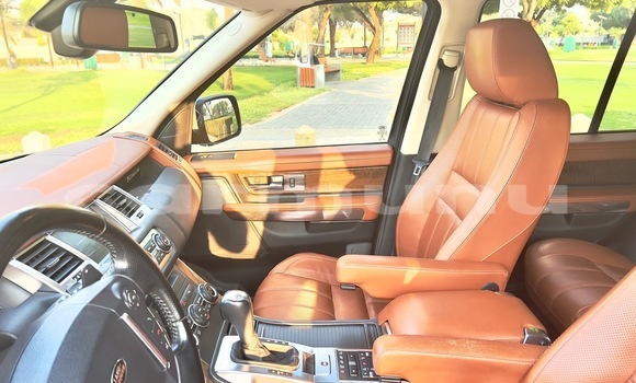 Acheter Occasion Voiture Land Rover Range Rover Sport Blanc à Pointe–Noire, Région du Kouilou Acheter Occasion Voiture Land Rover Range Rover Sport Blanc à Pointe–Noire, Région du Kouilou