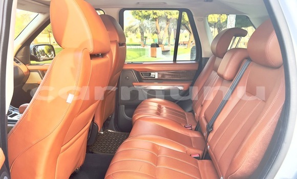 Acheter Occasion Voiture Land Rover Range Rover Sport Blanc à Pointe–Noire, Région du Kouilou Acheter Occasion Voiture Land Rover Range Rover Sport Blanc à Pointe–Noire, Région du Kouilou