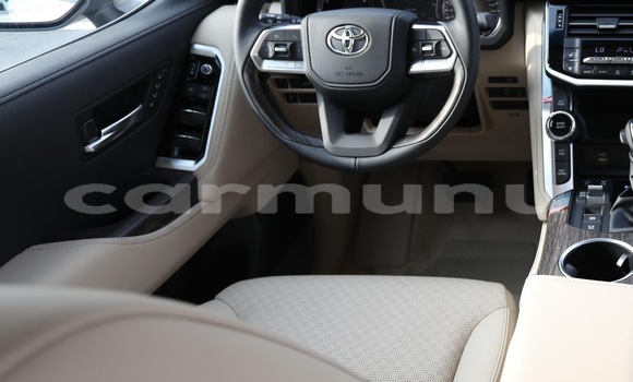 Acheter Neuf Voiture Toyota Land Cruiser Blanc à Brazzaville, Commune de Brazzaville Acheter Neuf Voiture Toyota Land Cruiser Blanc à Brazzaville, Commune de Brazzaville