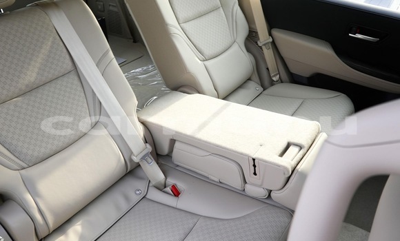 Acheter Neuf Voiture Toyota Land Cruiser Blanc à Brazzaville, Commune de Brazzaville Acheter Neuf Voiture Toyota Land Cruiser Blanc à Brazzaville, Commune de Brazzaville