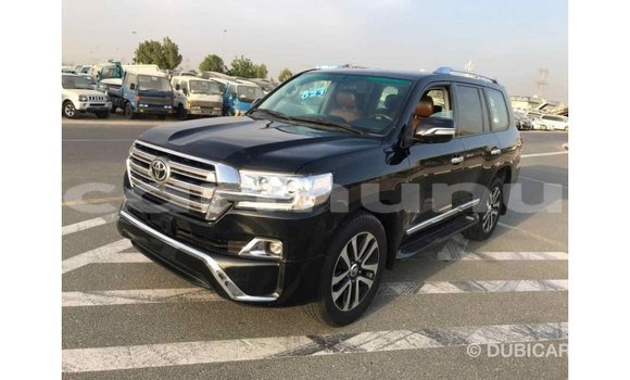Buy Import Toyota Land Cruiser Black Car in Import - Dubai in Region of Bouenza Buy Import Toyota Land Cruiser Black Car in Import - Dubai in Region of Bouenza