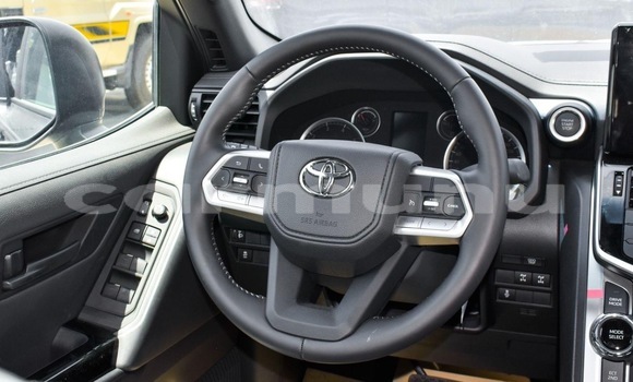 Acheter Neuf Voiture Toyota Land Cruiser Noir à Brazzaville, Commune de Brazzaville Acheter Neuf Voiture Toyota Land Cruiser Noir à Brazzaville, Commune de Brazzaville