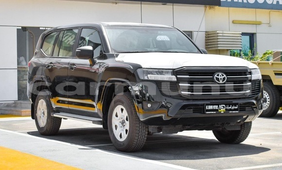 Acheter Neuf Voiture Toyota Land Cruiser Noir à Brazzaville, Commune de Brazzaville Acheter Neuf Voiture Toyota Land Cruiser Noir à Brazzaville, Commune de Brazzaville