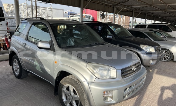 Acheter Occasion Voiture Toyota RAV4 Autre à Brazzaville, Commune de Brazzaville Acheter Occasion Voiture Toyota RAV4 Autre à Brazzaville, Commune de Brazzaville