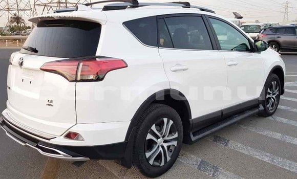 Buy Import Toyota RAV4 White Car in Import - Dubai in Region of Bouenza Buy Import Toyota RAV4 White Car in Import - Dubai in Region of Bouenza