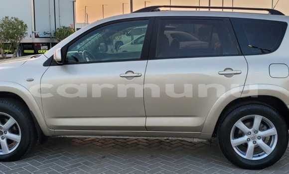 Acheter Occasion Voiture Toyota RAV4 Autre à Brazzaville, Commune de Brazzaville Acheter Occasion Voiture Toyota RAV4 Autre à Brazzaville, Commune de Brazzaville