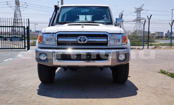 Acheter Neuf Voiture Toyota Land Cruiser Autre à Brazzaville, Commune de Brazzaville Acheter Neuf Voiture Toyota Land Cruiser Autre à Brazzaville, Commune de Brazzaville