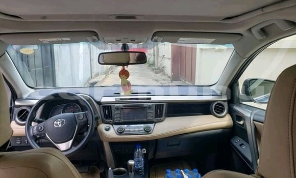 Acheter Occasion Voiture Toyota RAV4 Autre à Brazzaville, Commune de Brazzaville Acheter Occasion Voiture Toyota RAV4 Autre à Brazzaville, Commune de Brazzaville