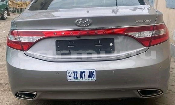 Acheter Occasion Voiture Hyundai Grandeur Autre à Brazzaville, Commune de Brazzaville Acheter Occasion Voiture Hyundai Grandeur Autre à Brazzaville, Commune de Brazzaville