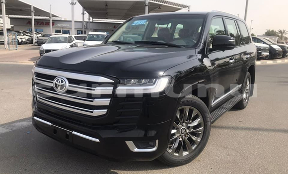 Buy Used Toyota Land Cruiser Black Car in Black Point in Kouilou region Buy Used Toyota Land Cruiser Black Car in Black Point in Kouilou region