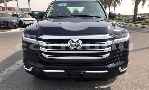 Buy Used Toyota Land Cruiser Black Car in Black Point in Kouilou region Buy Used Toyota Land Cruiser Black Car in Black Point in Kouilou region