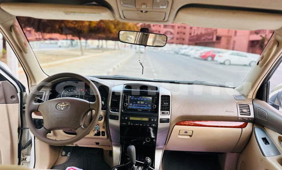 Acheter Occasion Voiture Toyota Prado Blanc à Pointe–Noire, Région du Kouilou Acheter Occasion Voiture Toyota Prado Blanc à Pointe–Noire, Région du Kouilou