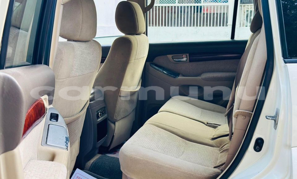 Acheter Occasion Voiture Toyota Prado Blanc à Pointe–Noire, Région du Kouilou Acheter Occasion Voiture Toyota Prado Blanc à Pointe–Noire, Région du Kouilou
