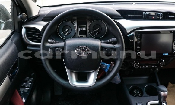 Acheter Neuf Voiture Toyota Hilux Blanc à Owando, Cuvette-Ouest Acheter Neuf Voiture Toyota Hilux Blanc à Owando, Cuvette-Ouest
