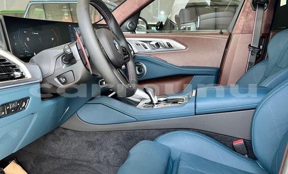 Acheter Neuf Voiture BMW X5 M Vert à Pointe–Noire, Région du Kouilou Acheter Neuf Voiture BMW X5 M Vert à Pointe–Noire, Région du Kouilou