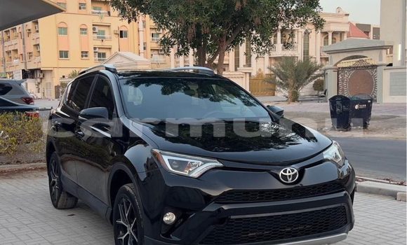Acheter Occasion Voiture Toyota RAV4 Noir à Pointe–Noire, Région du Kouilou Acheter Occasion Voiture Toyota RAV4 Noir à Pointe–Noire, Région du Kouilou