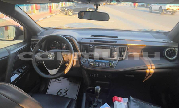 Acheter Occasion Voiture Toyota RAV4 Noir à Pointe–Noire, Région du Kouilou Acheter Occasion Voiture Toyota RAV4 Noir à Pointe–Noire, Région du Kouilou