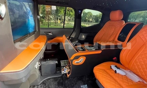 Buy Used Toyota Land Cruiser Black Car in Black Point in Kouilou region Buy Used Toyota Land Cruiser Black Car in Black Point in Kouilou region