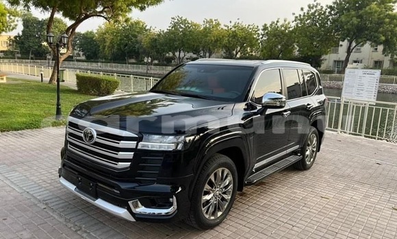 Buy Used Toyota Land Cruiser Black Car in Black Point in Kouilou region Buy Used Toyota Land Cruiser Black Car in Black Point in Kouilou region