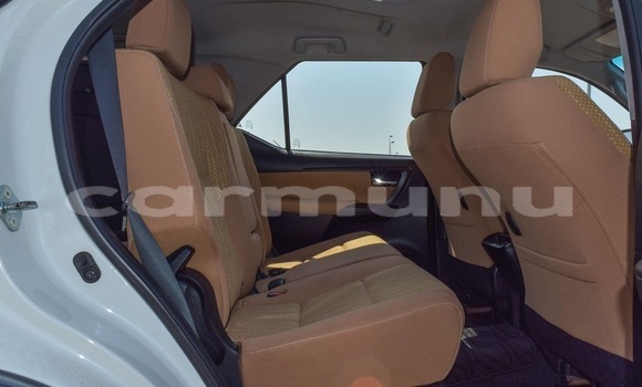 Acheter Occasion Voiture Toyota Fortuner Blanc à Pointe–Noire, Région du Kouilou Acheter Occasion Voiture Toyota Fortuner Blanc à Pointe–Noire, Région du Kouilou