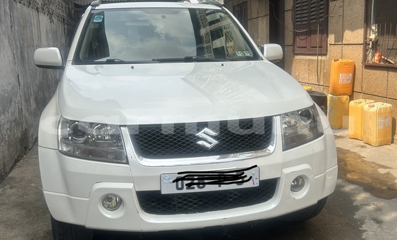 Acheter Occasion Voiture Suzuki Grand Vitara Blanc à Pointe–Noire, Région du Kouilou Acheter Occasion Voiture Suzuki Grand Vitara Blanc à Pointe–Noire, Région du Kouilou