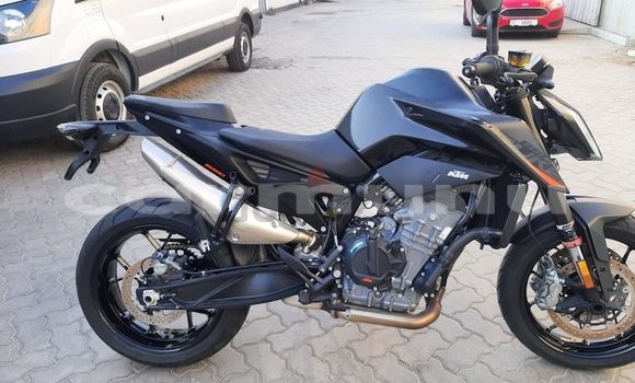 Buy Used KTM Duke Black Bike in Brazzaville in Municipality of Brazzaville